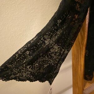 Ophelia roe lace blouse